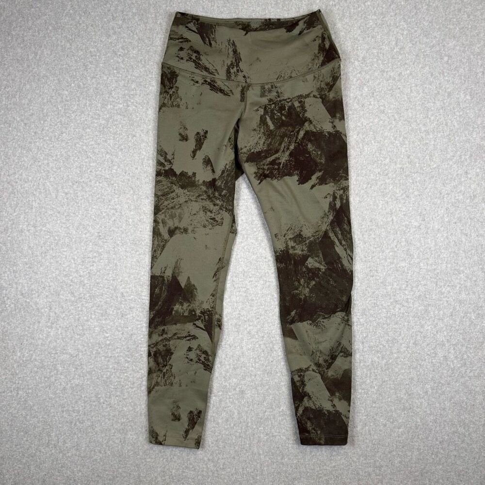 The North Face Women's Large Camo High Waisted Casual Leggings Pants Athletic